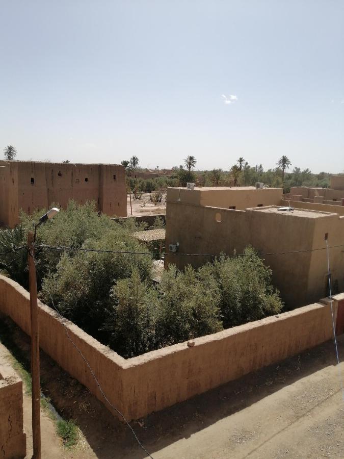 Gite Ait Lmaalam Chez Ahmed 斯库拉 外观 照片