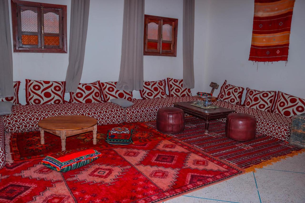 Gite Ait Lmaalam Chez Ahmed 斯库拉 外观 照片