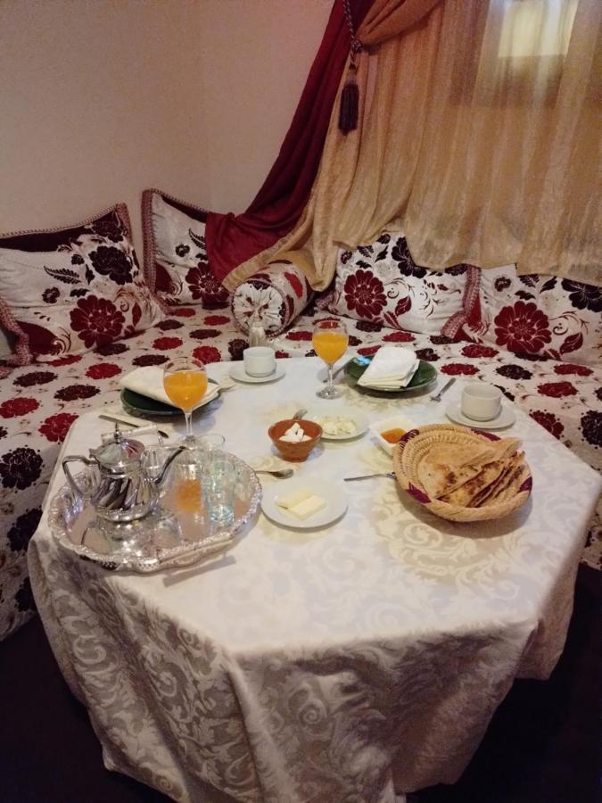 Gite Ait Lmaalam Chez Ahmed 斯库拉 外观 照片