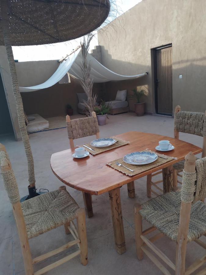 Gite Ait Lmaalam Chez Ahmed 斯库拉 外观 照片